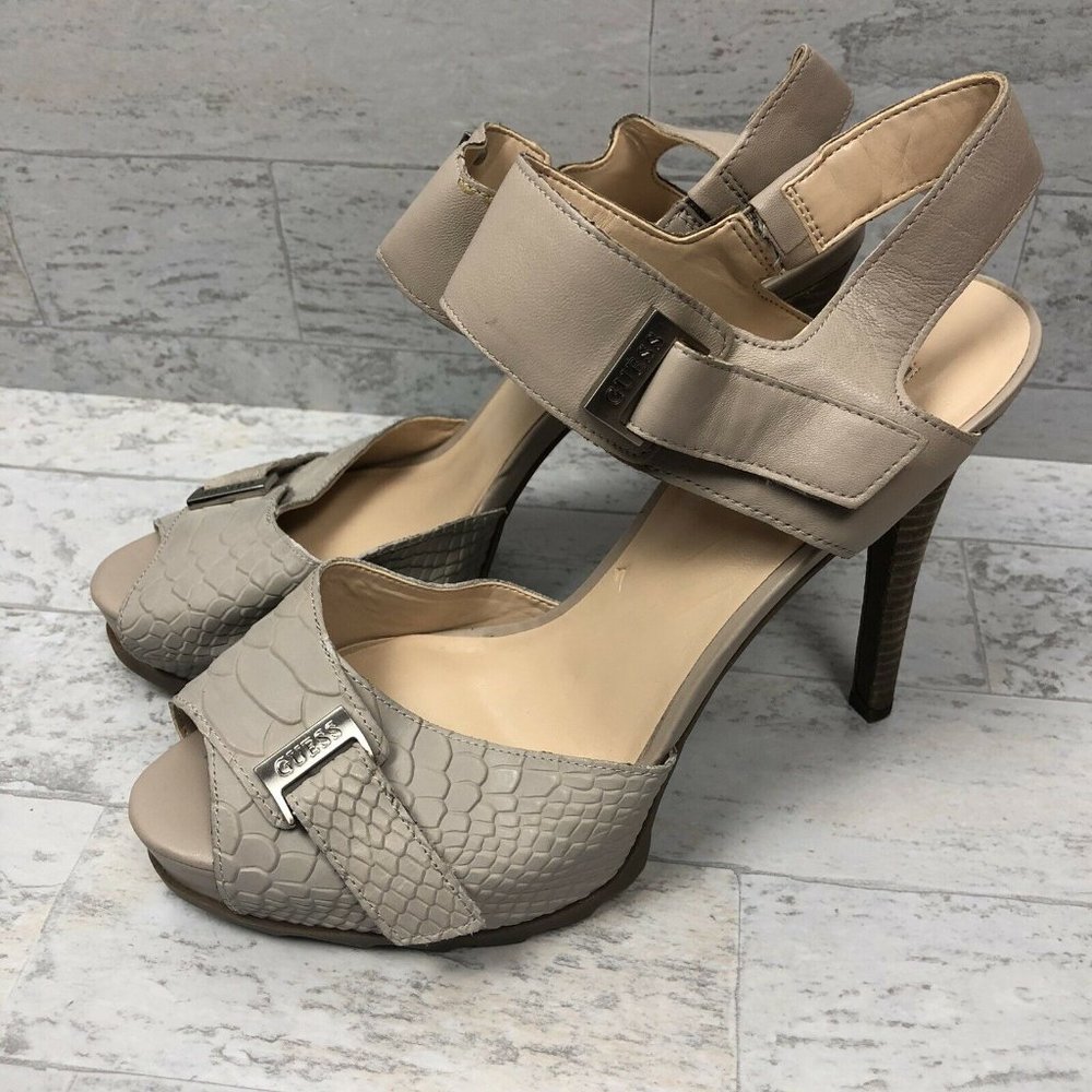 Guess Women's GW Baina Leather Platform 4.5 Inch